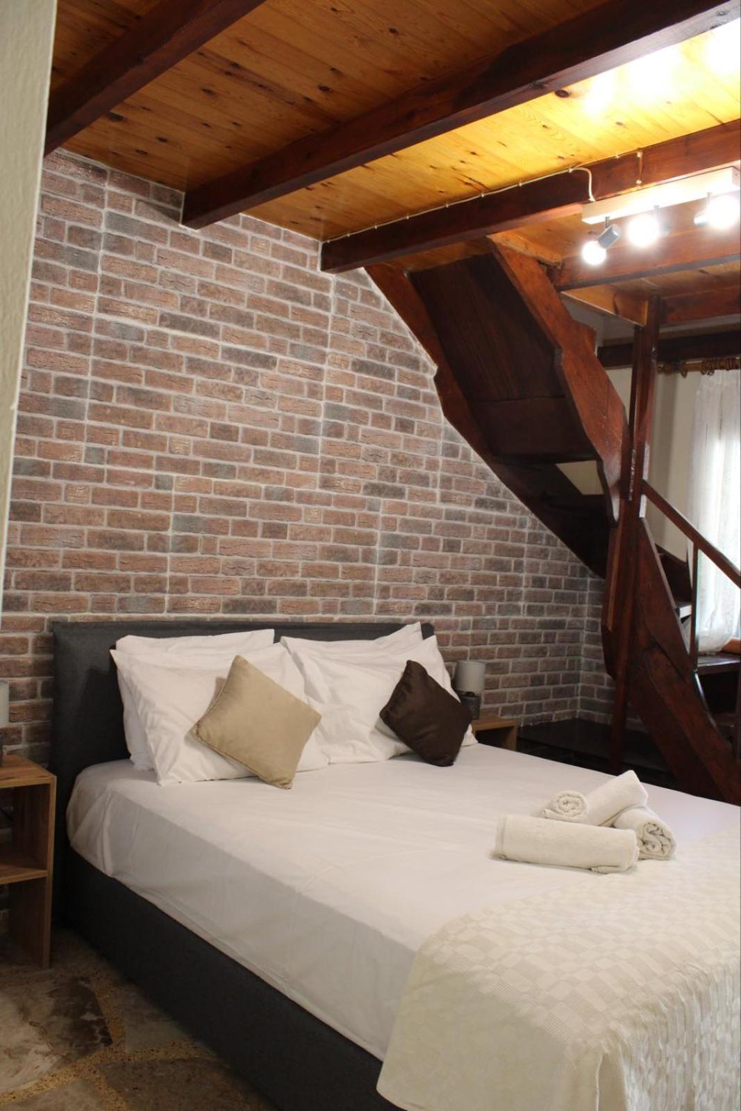 Apartment Filoxenia *